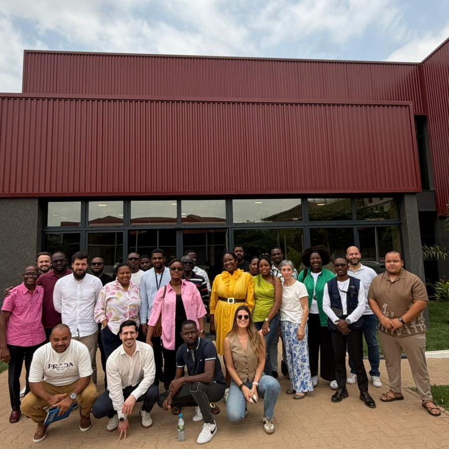 Alongside Desenvolve Software de Processos Para a Primeira Refinaria de Ouro de Angola em Parceria com a GEOAngol
